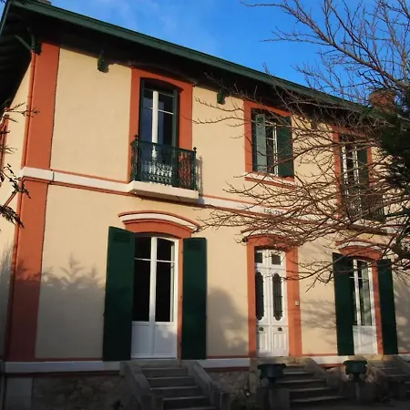 Guest house Les De La D'hiver Palissy *