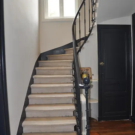 Les De La D'hiver Palissy Guest house *