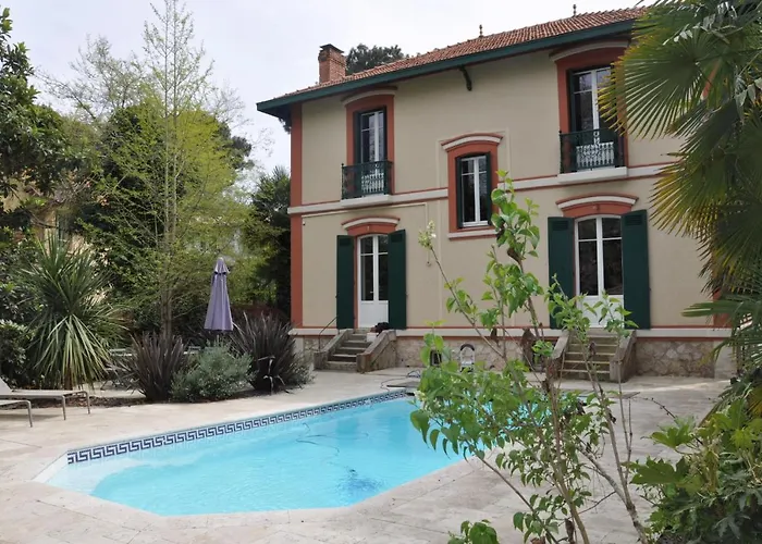 Les De La D'hiver Palissy Et Velleda Guest house Arcachon