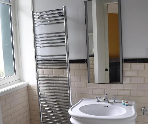 Les De La D'hiver Palissy Et Velleda 아르카숑